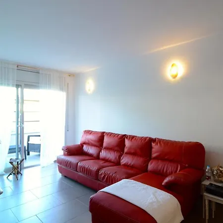 Platja 32 1º 1ª. Апартаменты